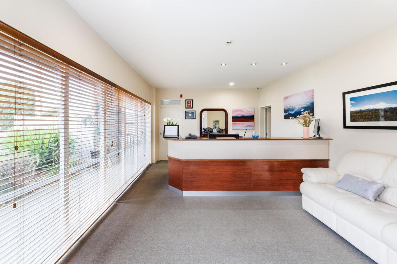 Fitzherbert Regency Motor Lodge Palmerston North Exterior foto