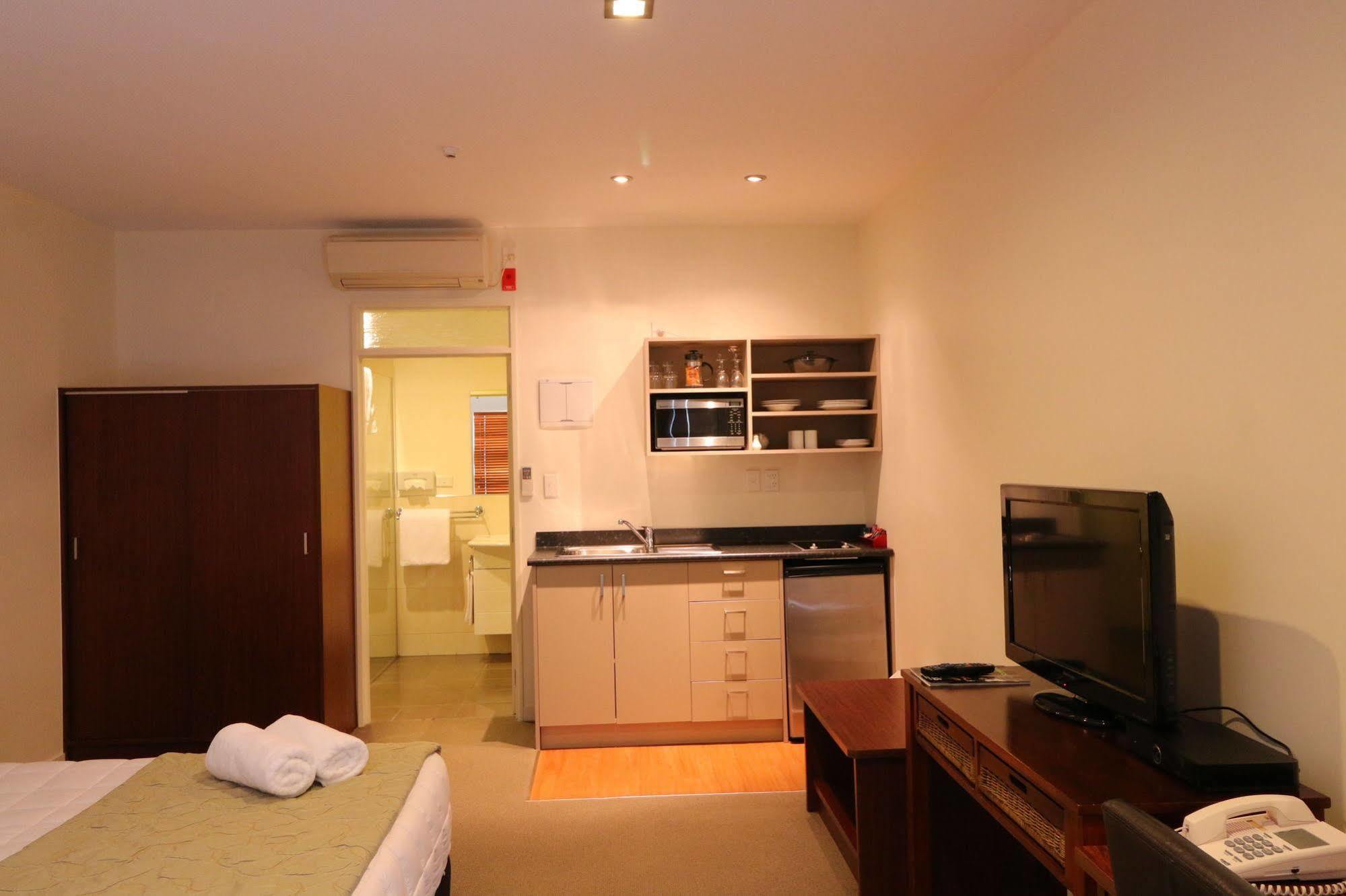 Fitzherbert Regency Motor Lodge Palmerston North Exterior foto